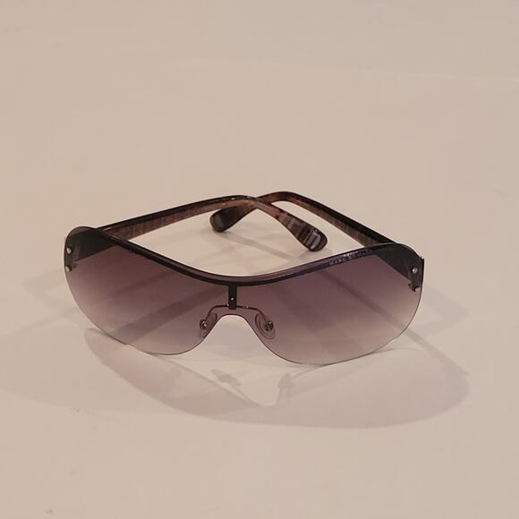 Marc by Marc Jacobs MMJ 241/S rimless shield sunglasses with hard case main image 8